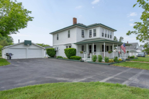 Logo for The Bart-Inn Logo for The Bart-Inn